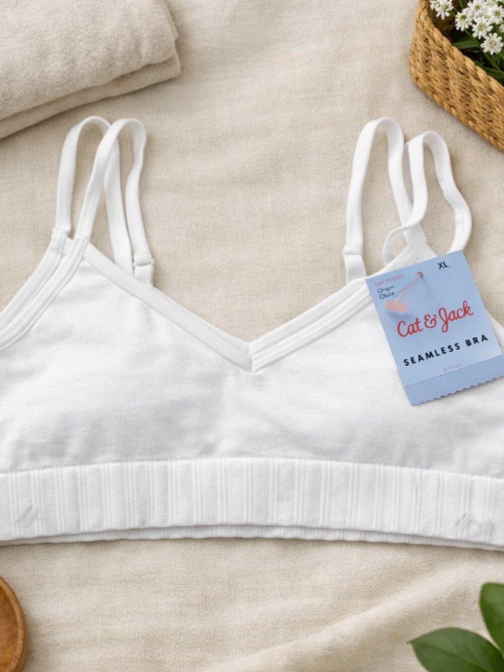 Cat & Jack Kids Seamless Bra – White | Size XL
